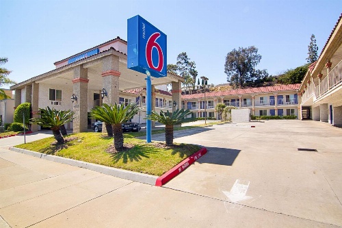 Motel 6 La Mesa CA image 1