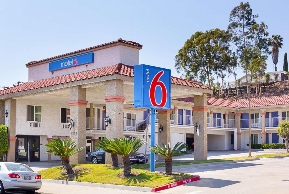 Motel 6 La Mesa CA Main image