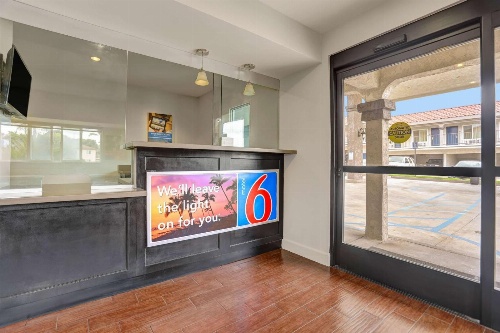 Motel 6 La Mesa CA image 3